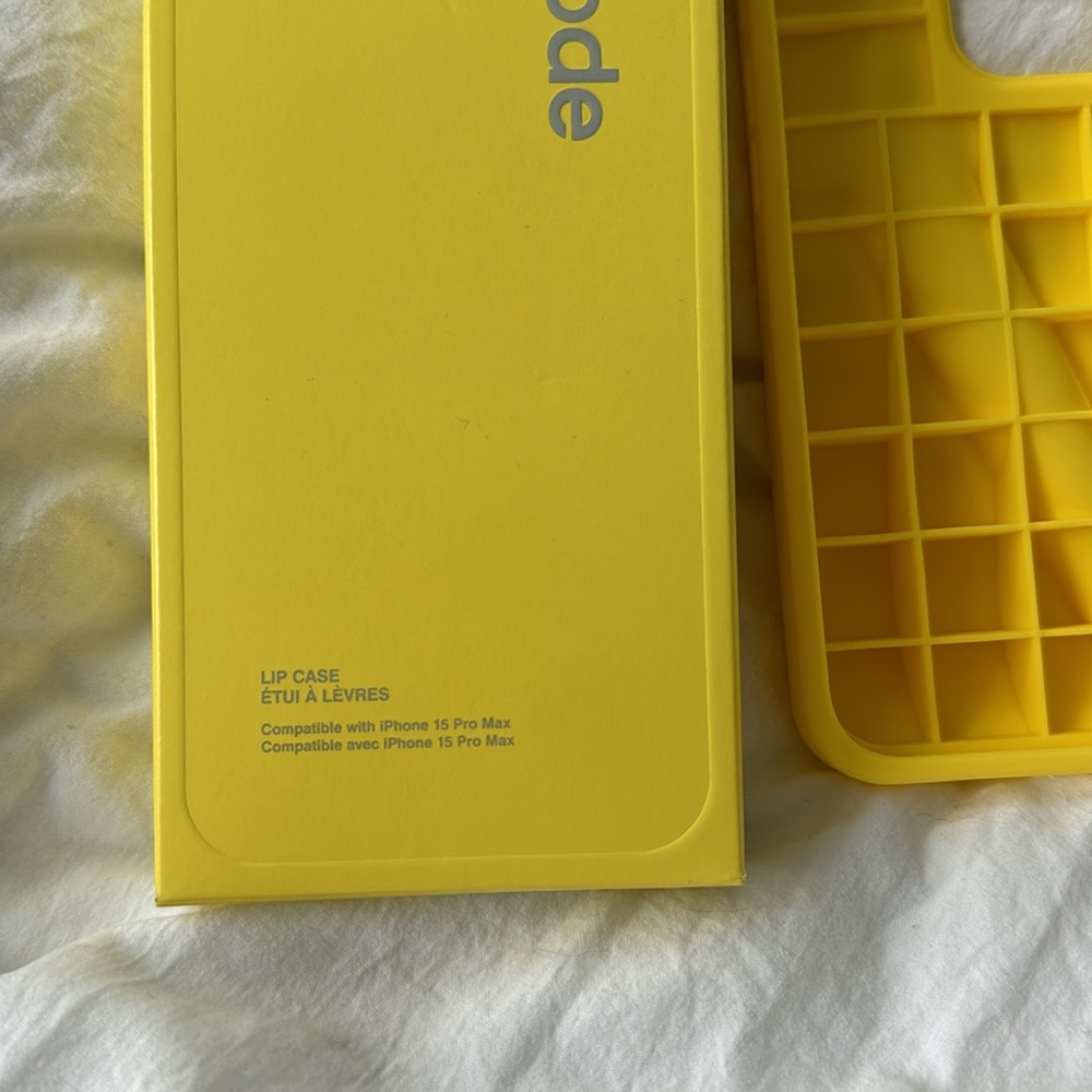 RHODE IPhone 15 Pro Max Lemontini Case - Picture 4 of 4